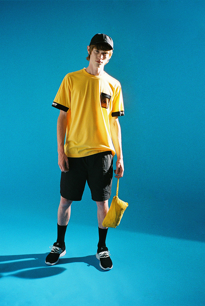 르꼬끄(LECOQ) 남녀공용 투어러 루즈핏 포켓티셔츠 (Q8323CRS72)