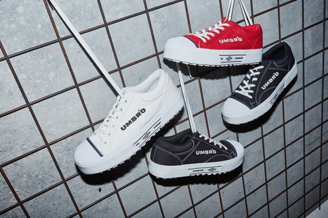 엄브로(UMBRO) DOPE LINER (도프라이너) 화이트 (U8123LVC01)