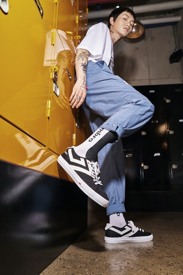 엄브로(UMBRO) FAKE (페이크) 캔버스화 (U8323CVC20)