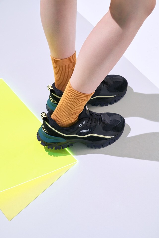 엄브로(UMBRO) BUMPY(범피) 화이트