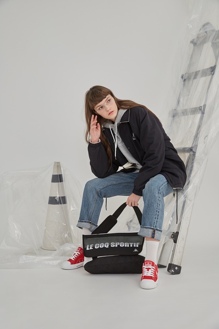 르꼬끄(LECOQ) 메시포인트 메신저백