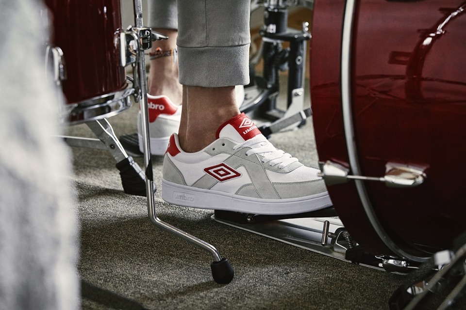 엄브로(UMBRO) 코벤트 레드 (U7323LCU32)