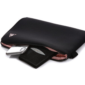 르꼬끄(LECOQ) 여성 3D엠보 스튜디오 클러치백 (Q8122OBG02)