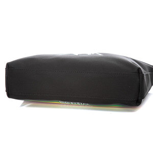 르꼬끄(LECOQ) 여성 뉴컬러로고 스튜디오 클러치백 (Q8222OBG05)