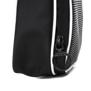 르꼬끄(LECOQ) 남녀공용 시그니쳐 브랜뉴 미니크로스백 (Q8323ABG82)