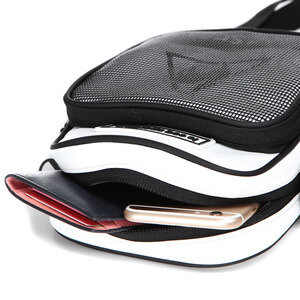 르꼬끄(LECOQ) 남녀공용 시그니쳐 브랜뉴 미니크로스백 (Q8323ABG82)