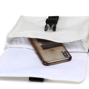 르꼬끄(LECOQ) 남녀공용 탈부착 포켓 홀스터백 (Q8323CBG93)