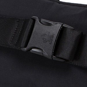 데상트(DESCENTE) 남성 듀얼리스 플랫 힙색 (S8324DBG11)