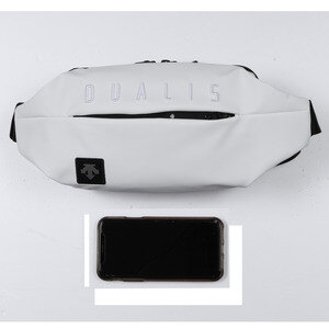 데상트(DESCENTE) 남성 듀얼리스 플랫 힙색 (S8324DBG11)