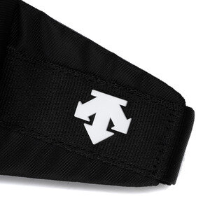 데상트(DESCENTE) 여성 그라운드 패니팩 (S8325IBG17)