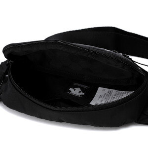 데상트(DESCENTE) 여성 그라운드 패니팩 (S8325IBG17)