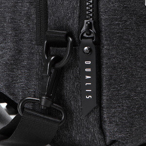 데상트(DESCENTE) 남녀공용 듀얼리스 투웨이 슬링백&크로스백 (S8326DBG08)