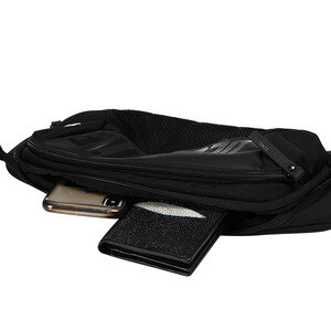 데상트(DESCENTE) 남녀공용 스포츠베이직 가로형힙색(M) (S8326HBG03)