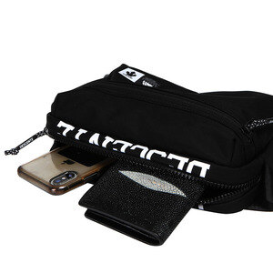 데상트(DESCENTE) [신상품]남녀공용 아카이브 가로형 크로스백 (S8326HBG12)