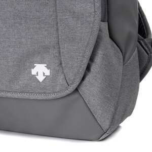 데상트(DESCENTE) [신상품]남녀공용 스포츠 베이직 펌핑 백팩 (S8326HBP02)