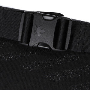 데상트(DESCENTE) [신상품]남녀공용 러닝 가로형 힙색 (S8326RBG22)