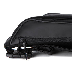 데상트(DESCENTE) [신상품]남녀공용 AAR 세로형 메신저백(L) (S8326VBG05)