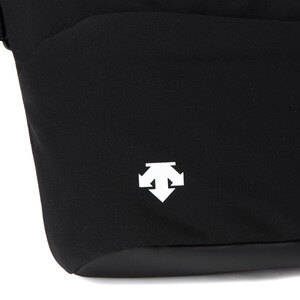 데상트(DESCENTE) [신상품]남녀공용 AAR 세로형 메신저백(L) (S8326VBG05)