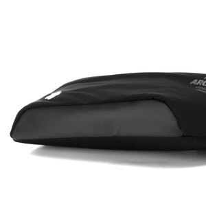 데상트(DESCENTE) [신상품]남녀공용 AAR 세로형 메신저백(L) (S8326VBG05)