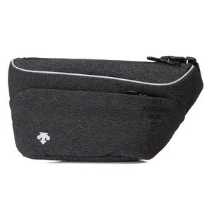 데상트(DESCENTE) [신상품]남녀공용 AAR 세로형 메신저백(L) (S8326VBG05)