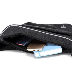 데상트(DESCENTE) [신상품]남녀공용 AAR 세로형 메신저백(L) (S8326VBG05)