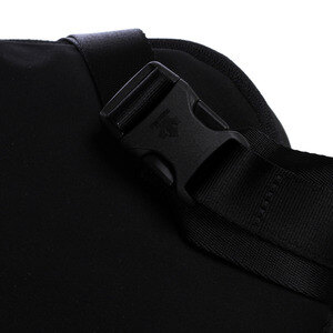 데상트(DESCENTE) 남녀공용 AAR 패턴 슬링백(L) (S8326VBG34)