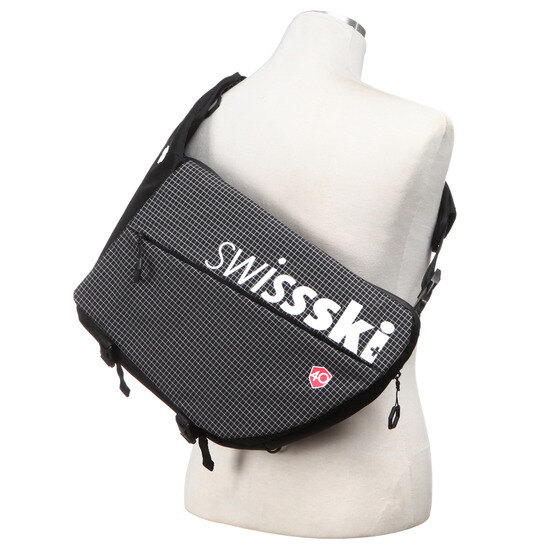 데상트(DESCENTE) 남녀공용 스키 40주년 세로형슬링백(L) (S8426SBG32)