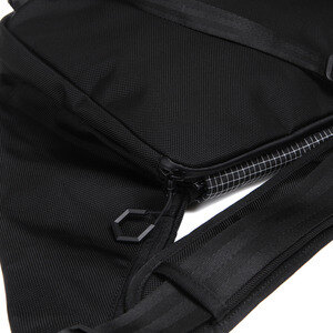 데상트(DESCENTE) 남녀공용 스키 40주년 세로형슬링백(L) (S8426SBG32)