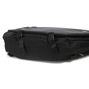 데상트(DESCENTE) 남녀공용 스키 40주년 세로형슬링백(L) (S8426SBG32)