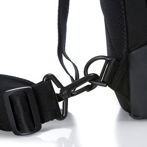 데상트(DESCENTE) [19SS 신상]남녀공용 스포츠베이직  세로형 슬링백(M) (S9126HBG11)