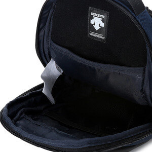 데상트(DESCENTE) [19SS 신상]남녀공용 스포츠베이직  세로형 슬링백(M) (S9126HBG11)