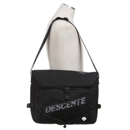 데상트(DESCENTE) [19SS 신상]남녀공용 스포츠베이직 크로스백(XL) (S9126HBG15)