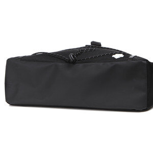 데상트(DESCENTE) [19SS 신상]남녀공용 스포츠베이직 크로스백(XL) (S9126HBG15)