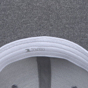 데상트(DESCENTE) 남녀공용 스포츠베이직 탁텔커브챙 (S9126HCP10)