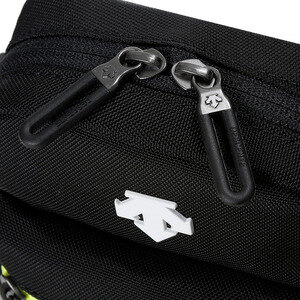 데상트(DESCENTE) [19SS 신상]영애슬릿 남녀공용 아카이브 미니 크로스백 (S912JHBG14)