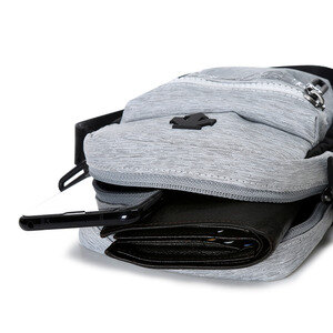 데상트(DESCENTE) [19SS 신상]영애슬릿 남녀공용 아카이브 미니 크로스백 (S912JHBG14)