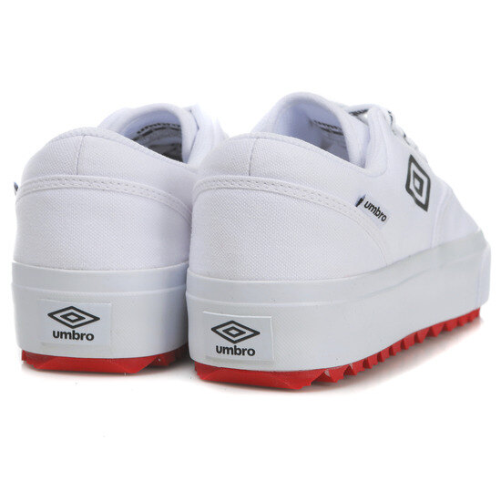 엄브로(UMBRO) DOPE (도프) 화이트