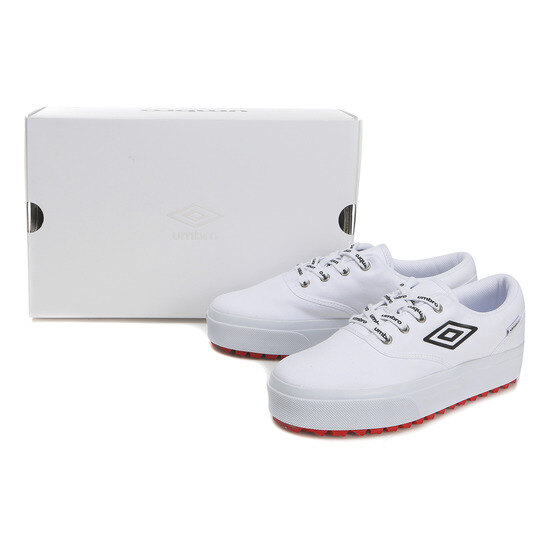 엄브로(UMBRO) DOPE (도프) 화이트