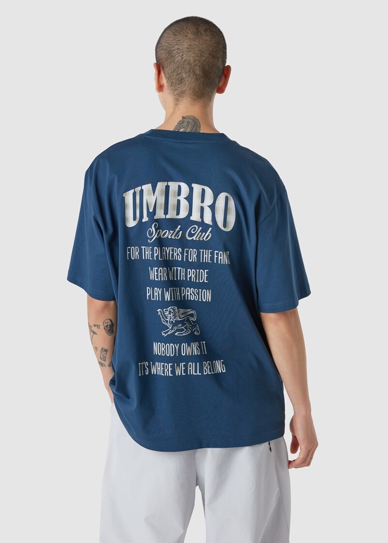 Tシャツ・カットソー UMBRO HBL CELEB Ombre Short Sleeve T-Shirt Deep Navy UP121CR UMBRO Ombre short-sleeved T-shirt