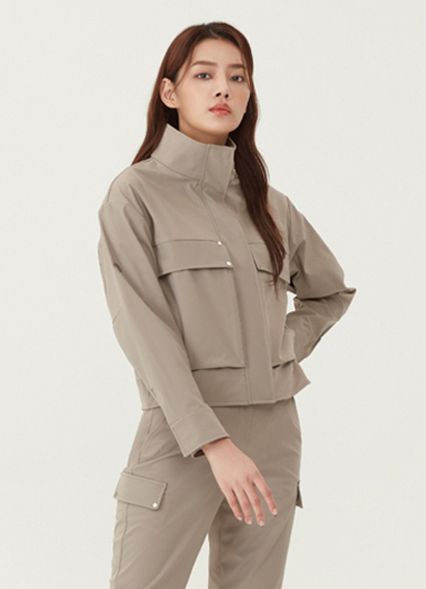 여성 아웃포켓 미니멀 트러커 자켓