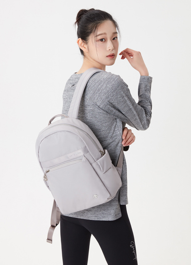 여성 데일리 백팩