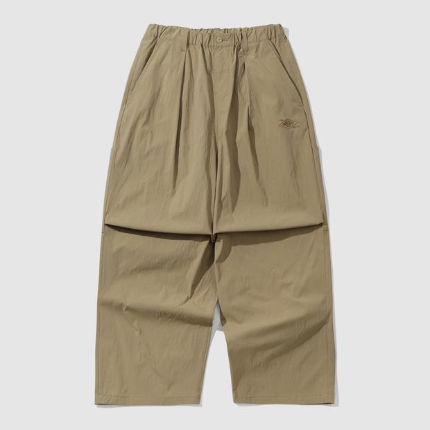 [Umbro House] Cropped Trousers